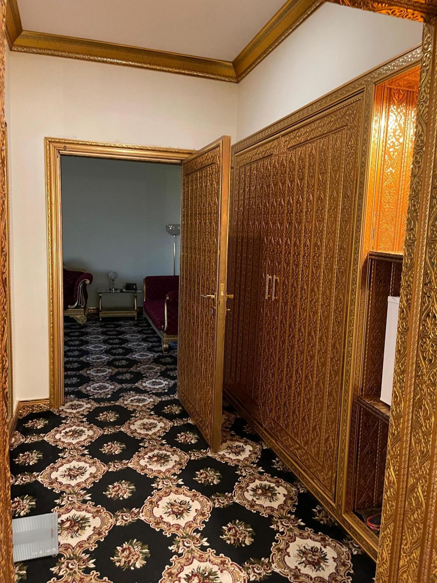 Indus Hotel 하이데라바드 외부 사진