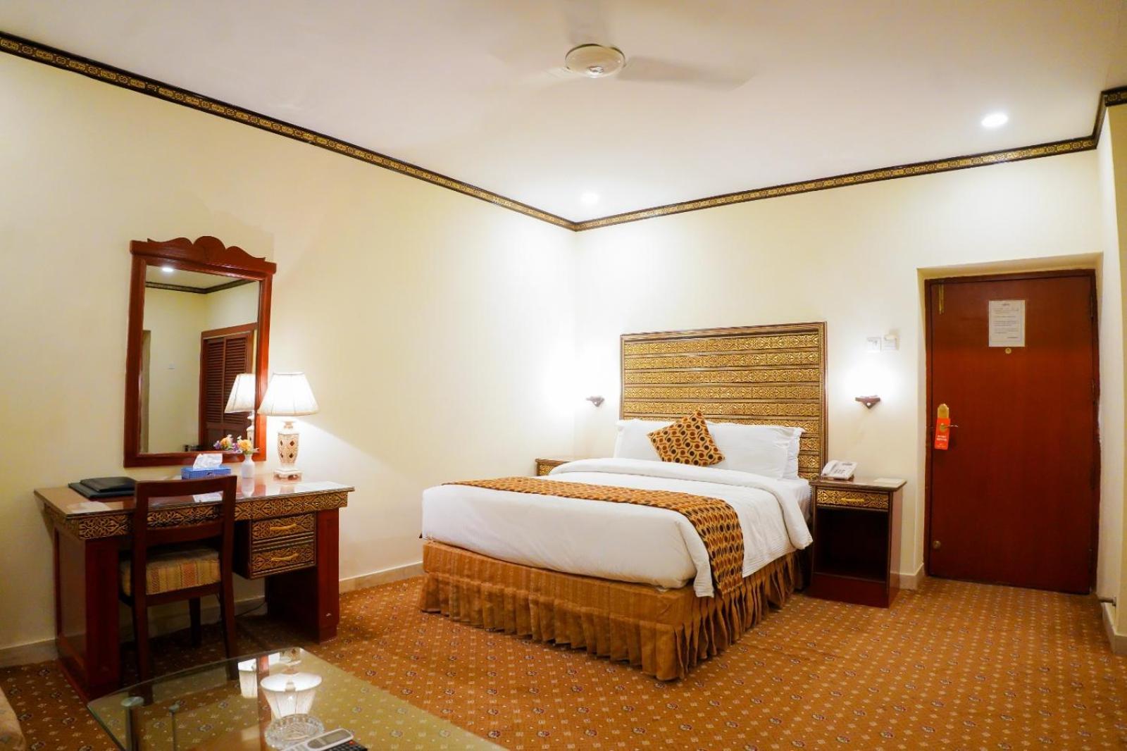 Indus Hotel 하이데라바드 외부 사진