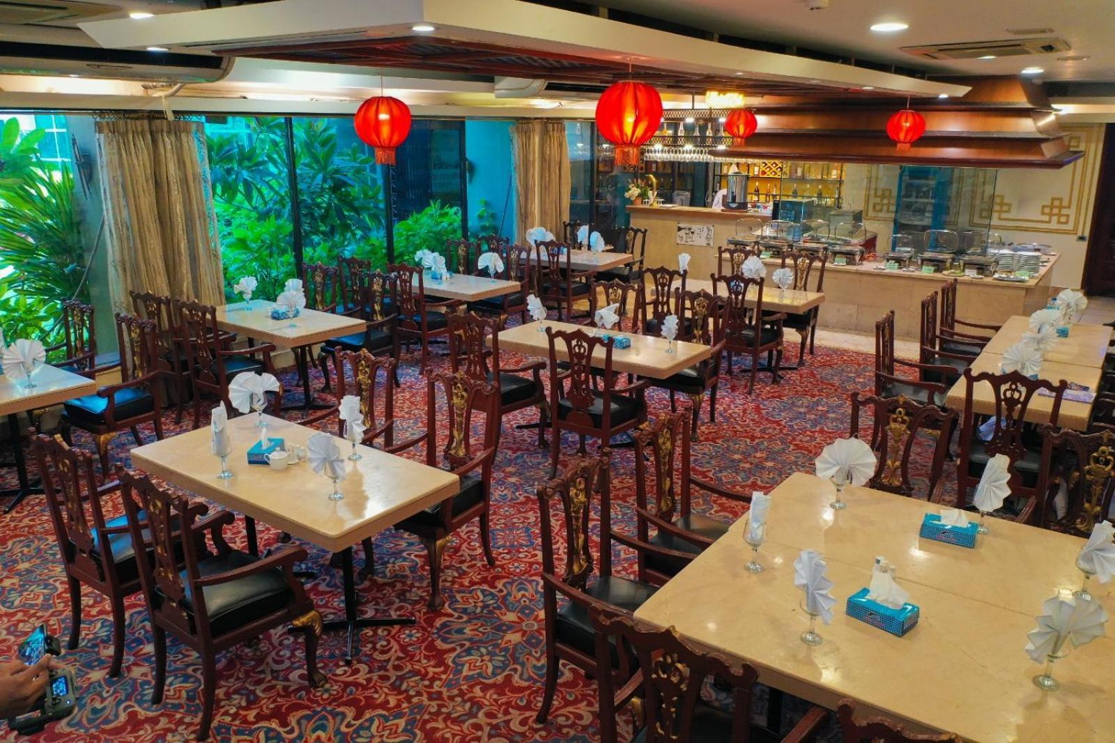 Indus Hotel 하이데라바드 외부 사진