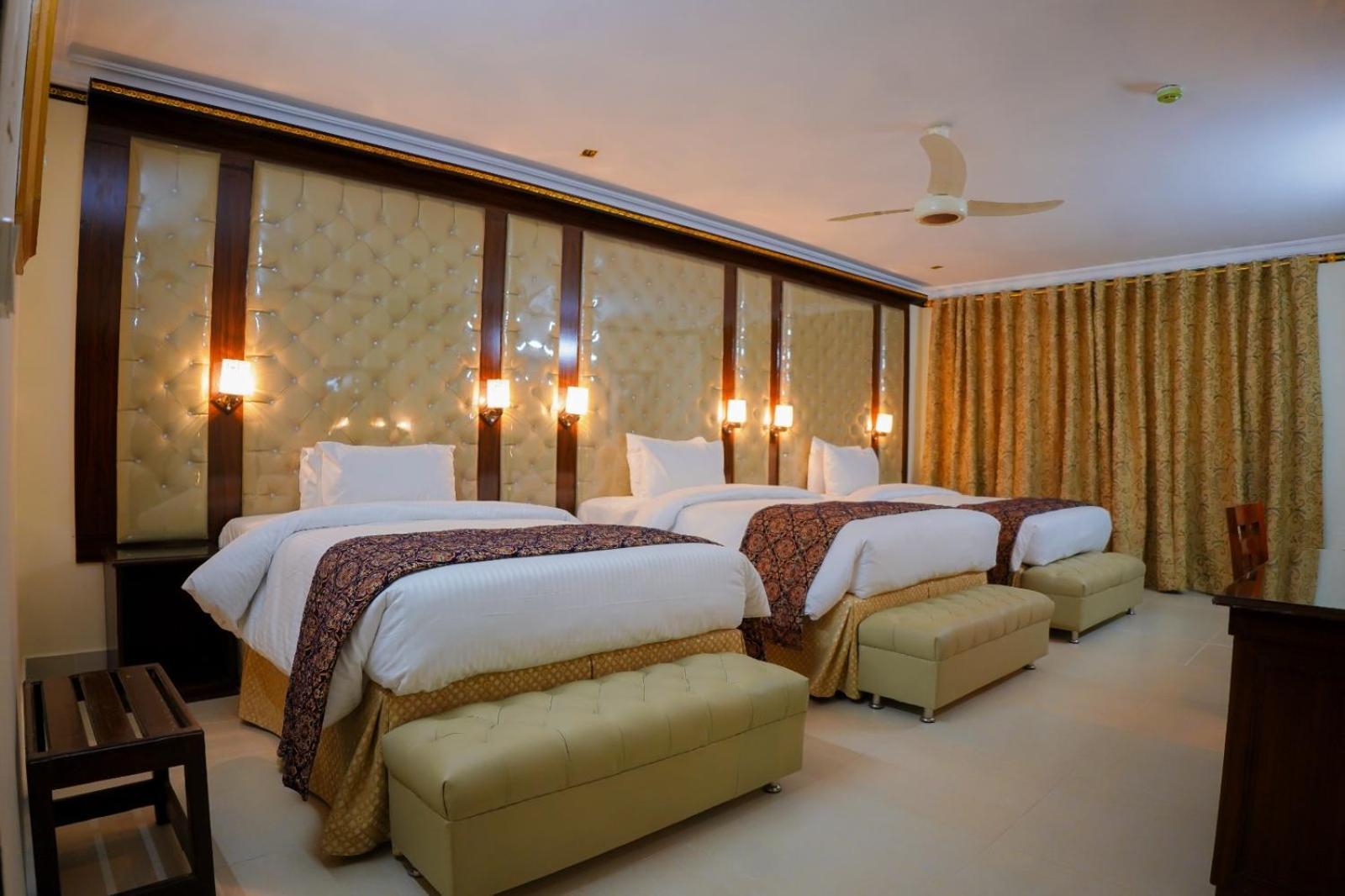 Indus Hotel 하이데라바드 외부 사진